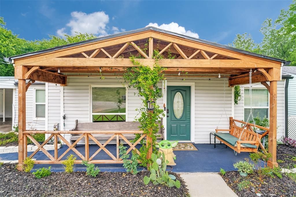 809 S Lamar Street, Weatherford, TX 76086 Main Photo