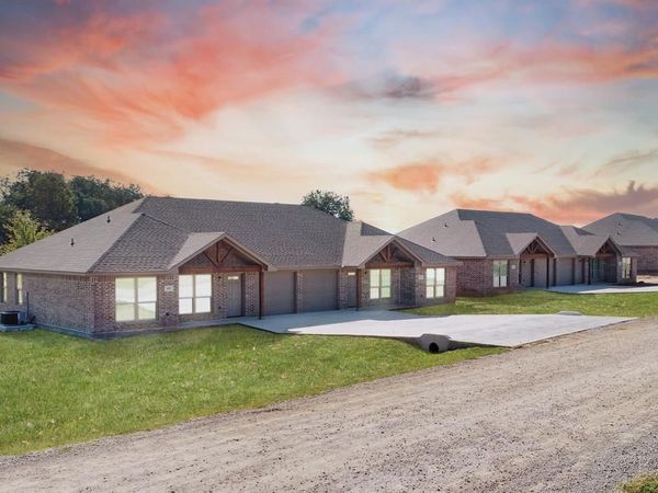 101 Lone Star Road , Poolville, TX 76487