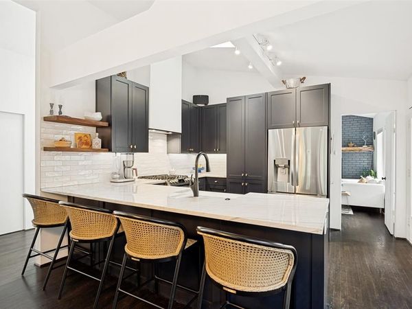 9903 Lakemont Drive, Dallas, TX 75220