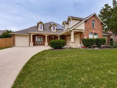 3609 Dalton Street, Fort Worth, TX 76244