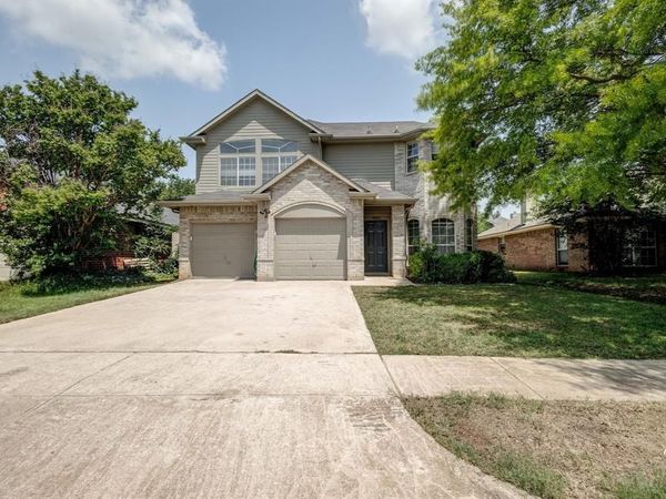 9049 Elbe Trail, Fort Worth, TX 76118