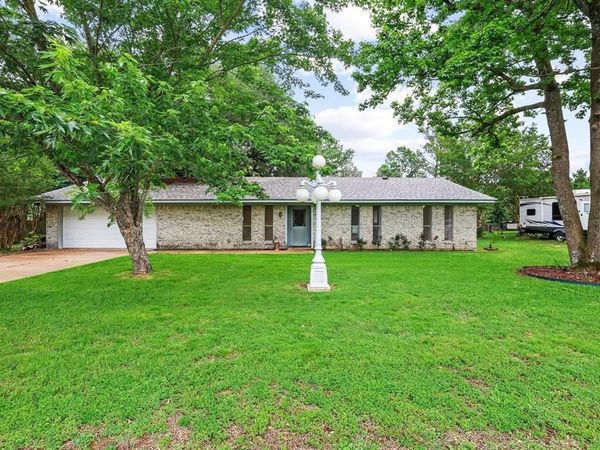 212 Lou Street, Sulphur Springs, TX 75482