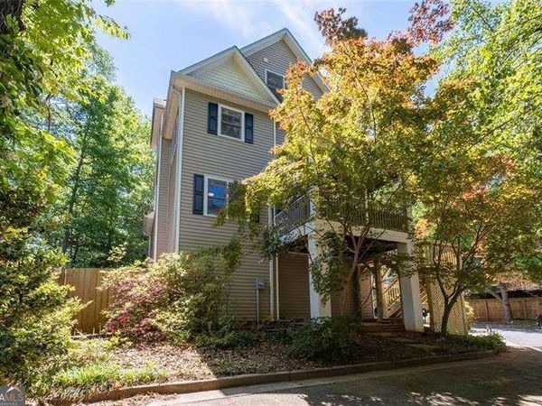 200 Glenlake Commons Drive, Decatur, GA 30030