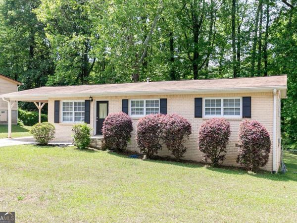 1898 Live Oak Drive, Kennesaw, GA 30152