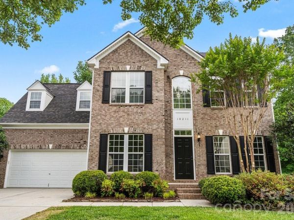 10211 Rivendell Lane, Unit 684, Charlotte, NC 28269