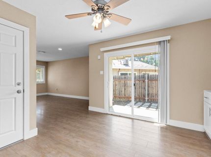 6325-6327 San Benito Way, Citrus Heights, CA 95610 Photo