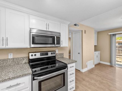 6325-6327 San Benito Way, Citrus Heights, CA 95610 Photo