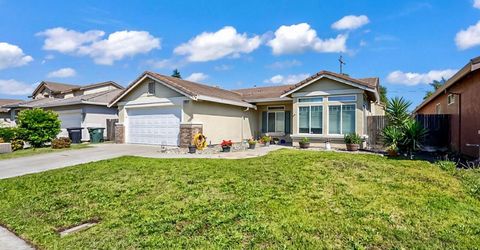 2865 Tulare Ct, Livingston, CA 95334 Photo