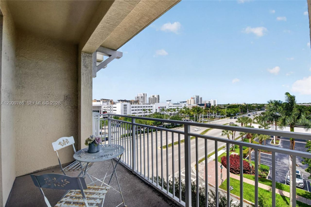 7266 SW 88th St , Unit A403, Miami, FL 33156 Photo
