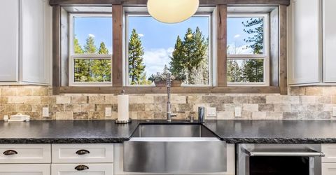 2308 Oregon Avenue, South Lake Tahoe, CA 96150 Photo