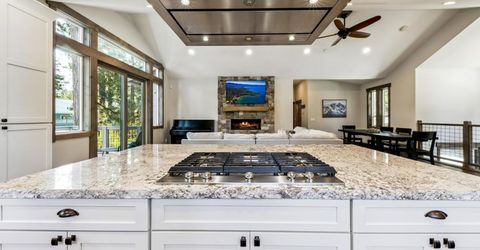 2308 Oregon Avenue, South Lake Tahoe, CA 96150 Photo