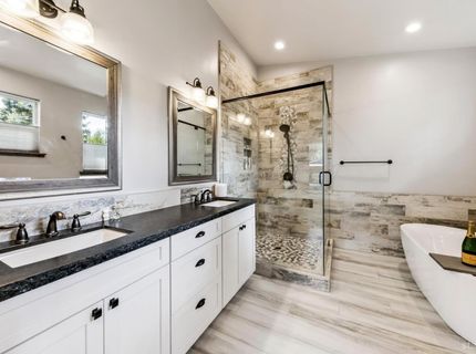 2308 Oregon Avenue, South Lake Tahoe, CA 96150 Photo