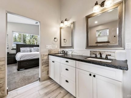 2308 Oregon Avenue, South Lake Tahoe, CA 96150 Photo
