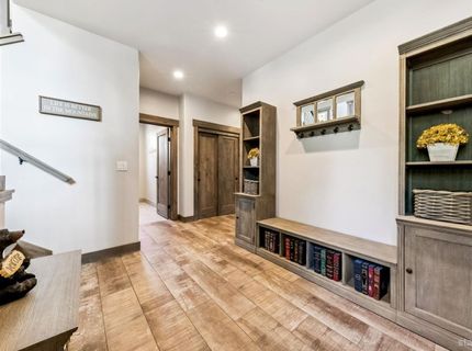 2308 Oregon Avenue, South Lake Tahoe, CA 96150 Photo