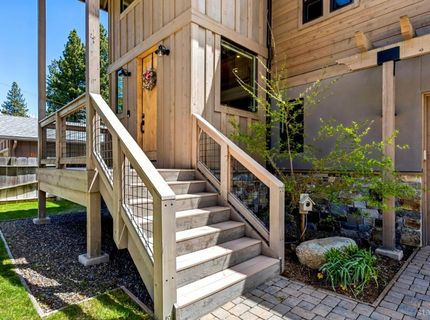 2308 Oregon Avenue, South Lake Tahoe, CA 96150 Photo