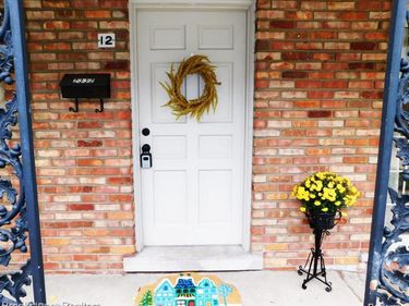 2332 W 14 Mile Road, Royal Oak, MI 48073