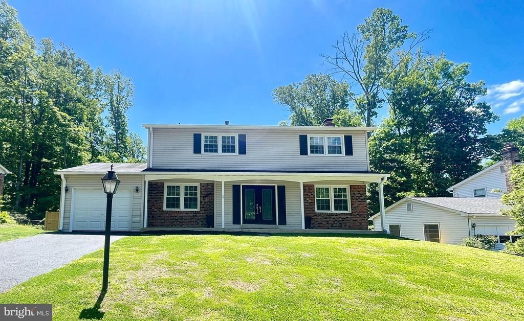 9207 Antelope Place, Springfield, VA 22153 Main Photo