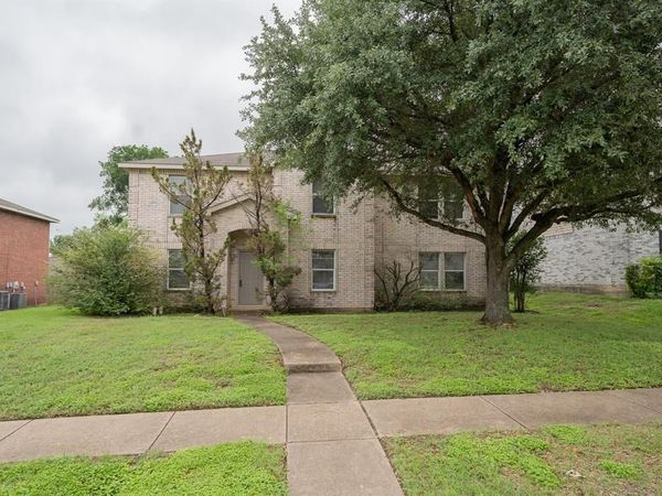 750 Lowe Drive, Cedar Hill, TX 75104