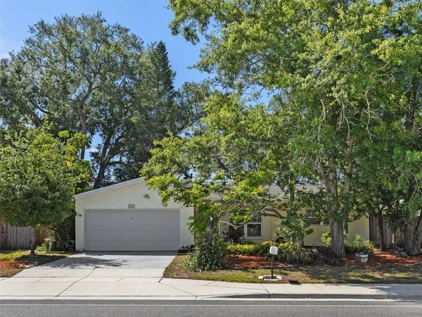2047 GREENBRIAR BOULEVARD , CLEARWATER, FL 33763