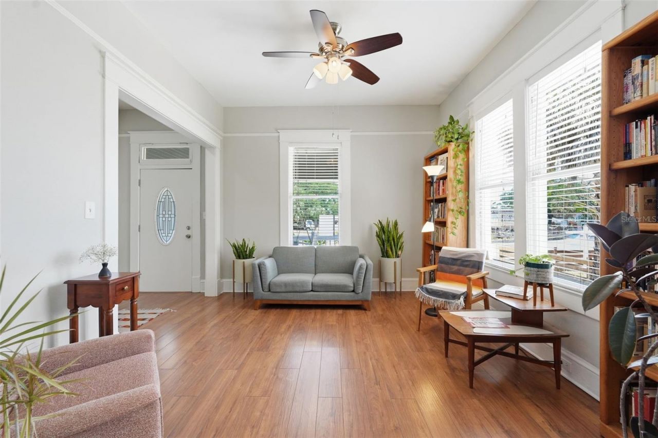 3907 N Tampa Street, Tampa, FL 33603 Photo