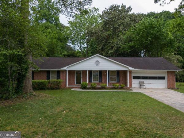 2291 Tuxedo Drive SE, Marietta, GA 30067