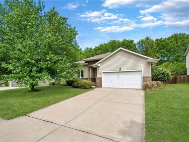 9123 N Oregon Avenue, Kansas City, MO 64154