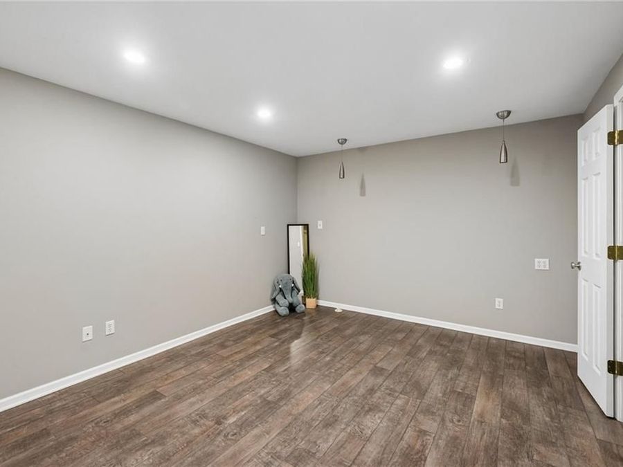 Property Image 49