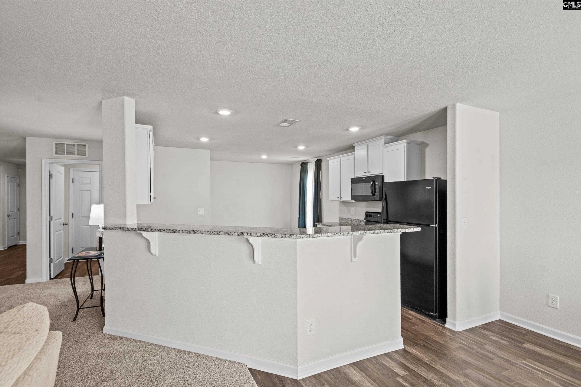 235 Common Reed Drive  Photo 7