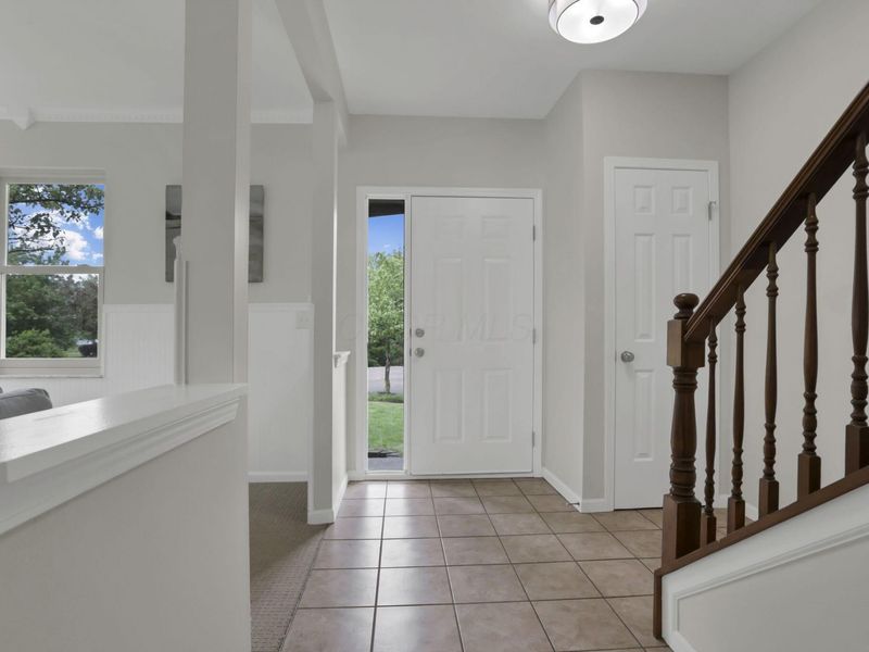 5487 Benpatrick Court, Westerville, OH 43081 Photo 4