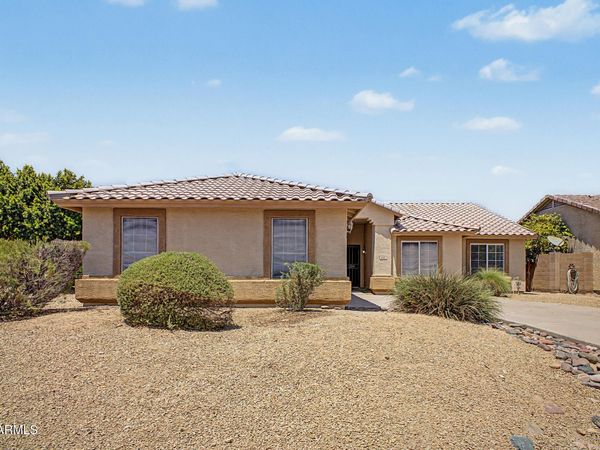 930 E Harwell Road, Phoenix, AZ 85042