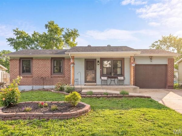 1404 Birch Drive, Pacific, MO 63069