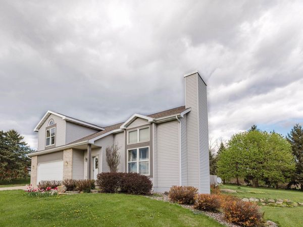 3235 Lehner Road, Dodgeville, WI 53533