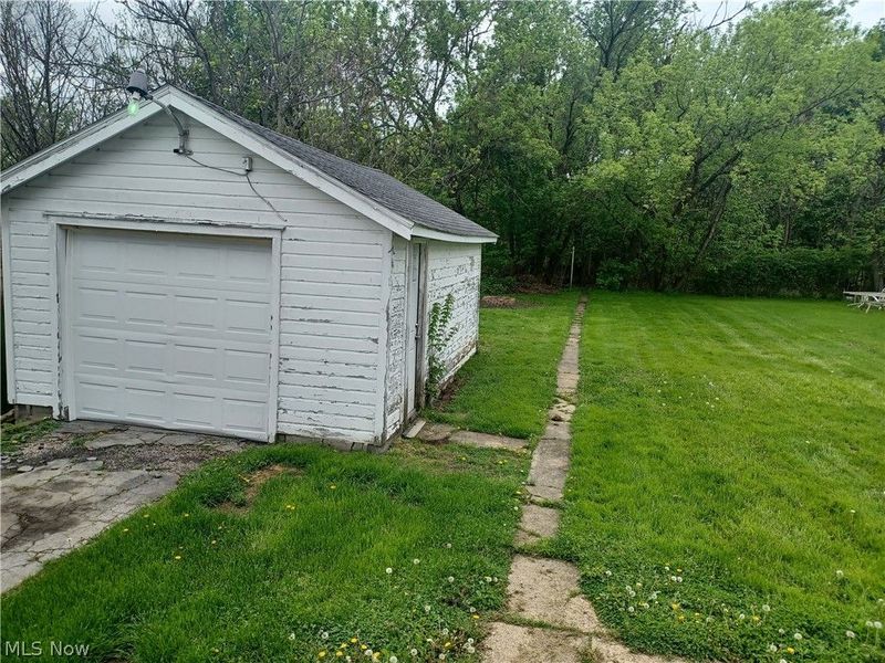 1639 Wellington Avenue, Youngstown, OH 44509 Photo 2