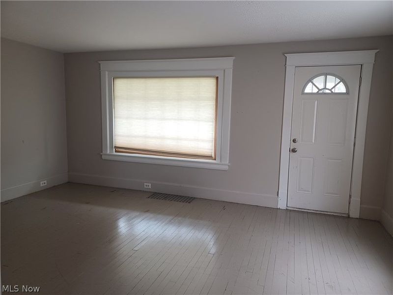 1639 Wellington Avenue, Youngstown, OH 44509 Photo 3