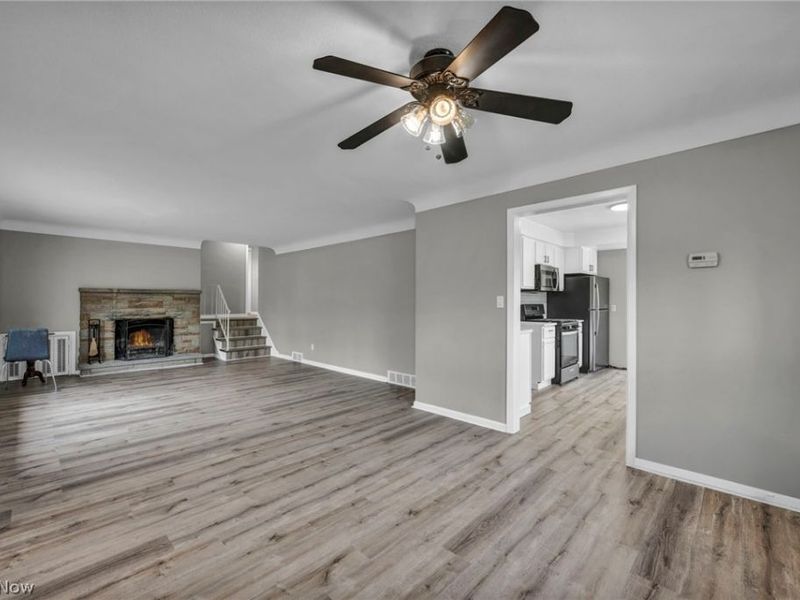 17900 Hicks Road, Walton Hills, OH 44146 Photo 11