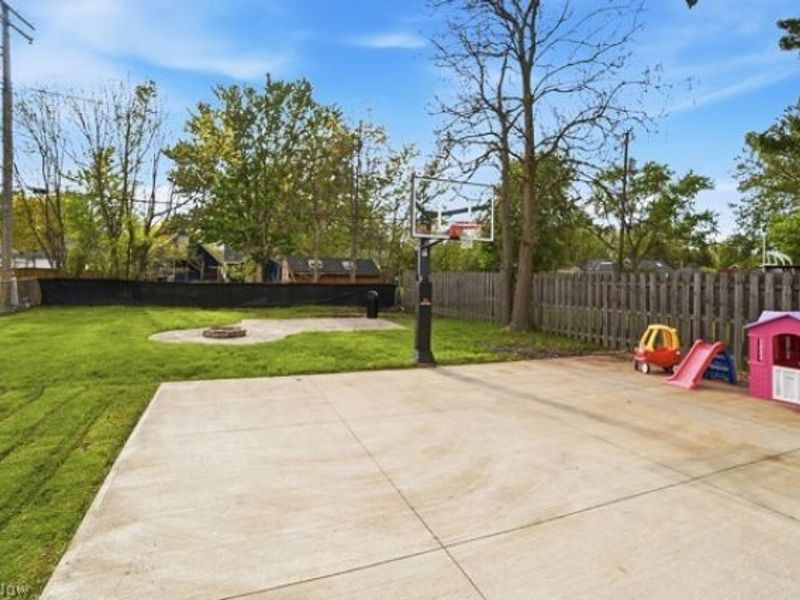 4044 W 223rd Street, Fairview Park, OH 44126 Photo 30
