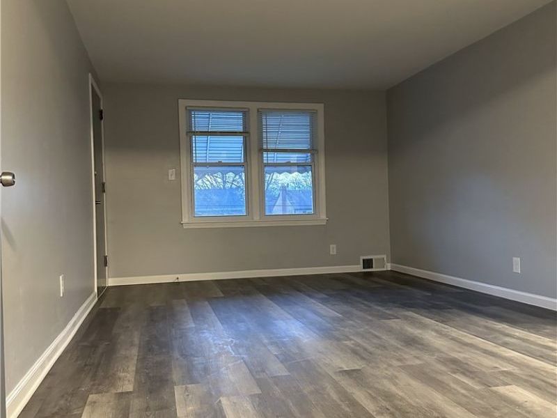 5247 Old Oxford Lane, Unit 3, Youngstown, OH 44512 Photo 8