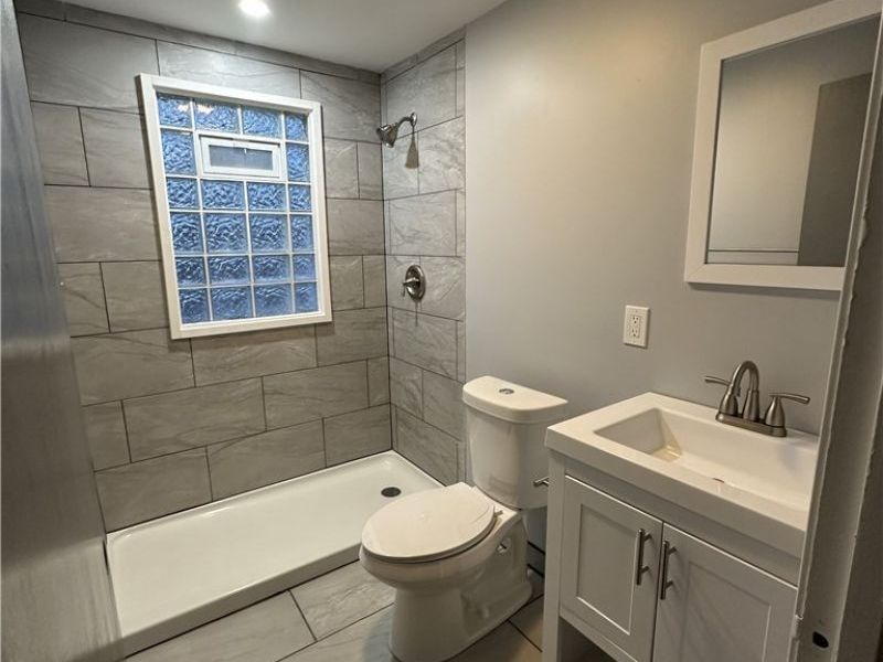 5247 Old Oxford Lane, Unit 3, Youngstown, OH 44512 Photo 9