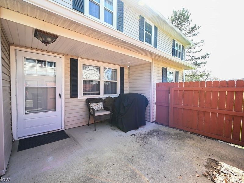 4251 Regal Avenue, Brunswick, OH 44212 Photo 2