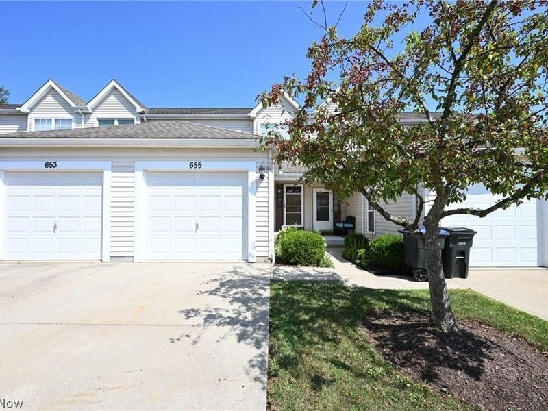 655 Almas Court, Brunswick, OH 44212 Photo 2