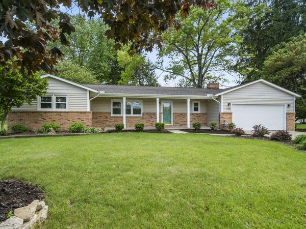 1424 Wheeling Road, Lancaster, OH 43130