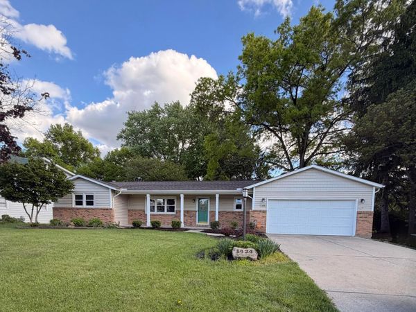 1424 Wheeling Road , Lancaster, OH 43130