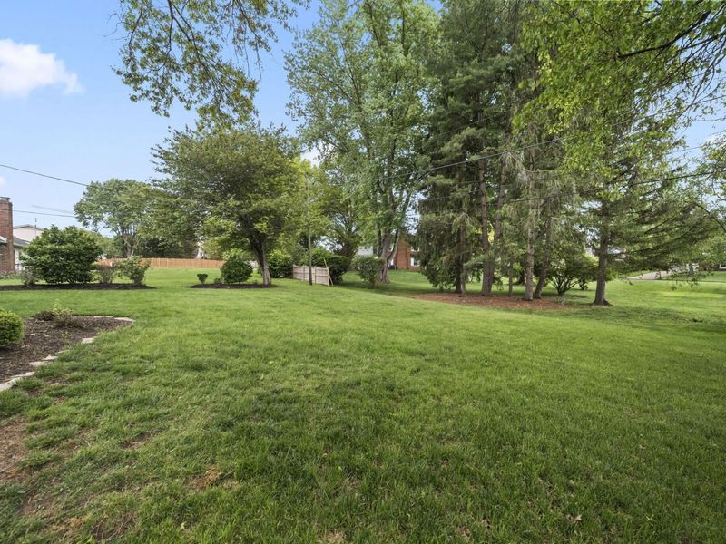 1424 Wheeling Road, Lancaster, OH 43130 Photo 46