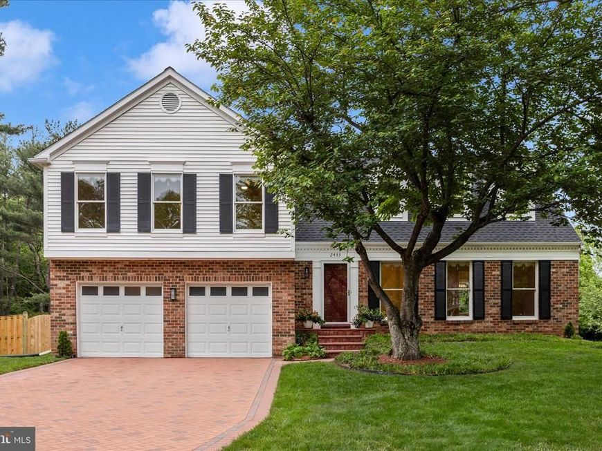 2433 Henslowe Drive, Rockville, MD 20854 Main Photo