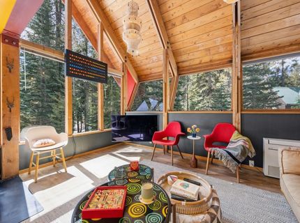 5104 Westshore Drive, Soda Springs, CA 95728 Photo