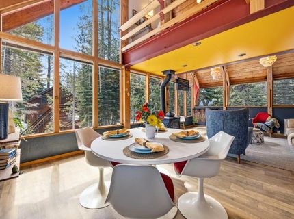 5104 Westshore Drive, Soda Springs, CA 95728 Photo