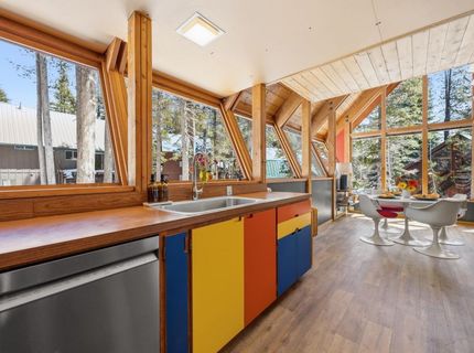 5104 Westshore Drive, Soda Springs, CA 95728 Photo