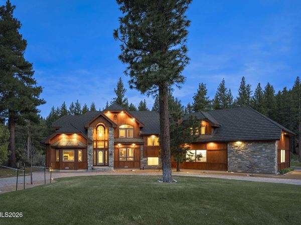60 Yellow Pine Circle, Reno, NV 89511