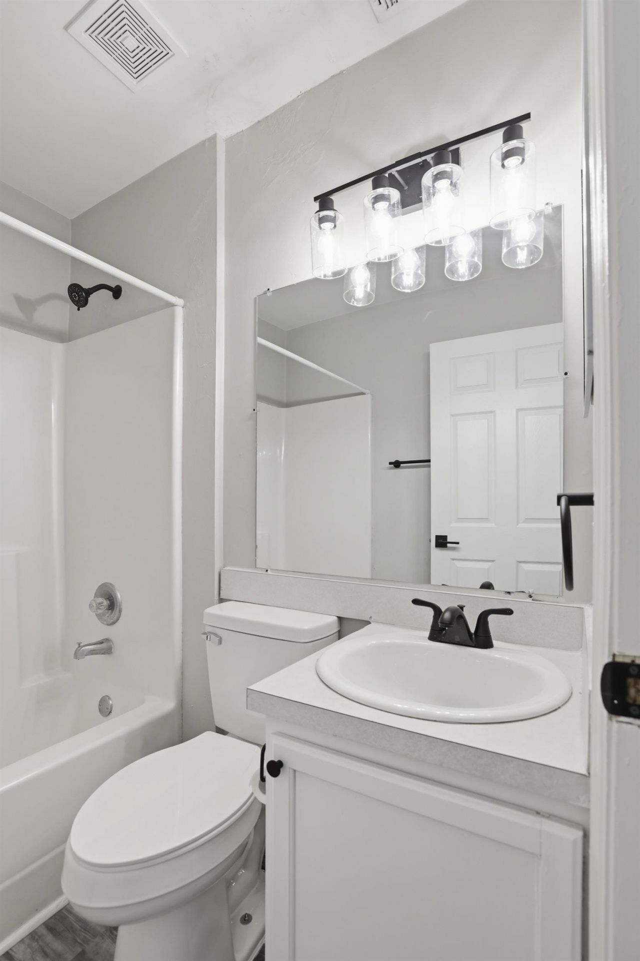 315-317 E Jennings Street, Unit 1, Tallahassee, FL 32301 Photo