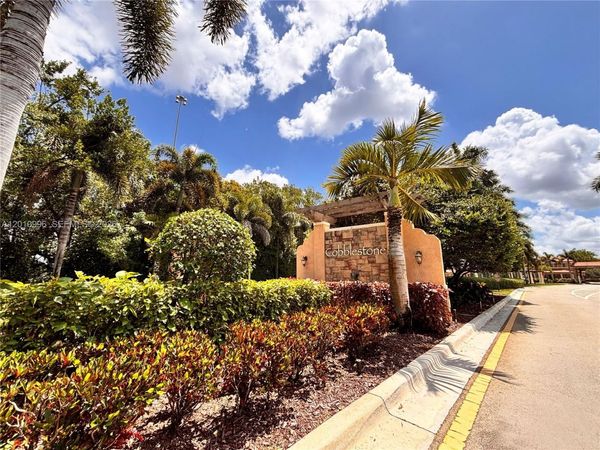 454 SW 147th Ave , Unit 4601, Pembroke Pines, FL 33027